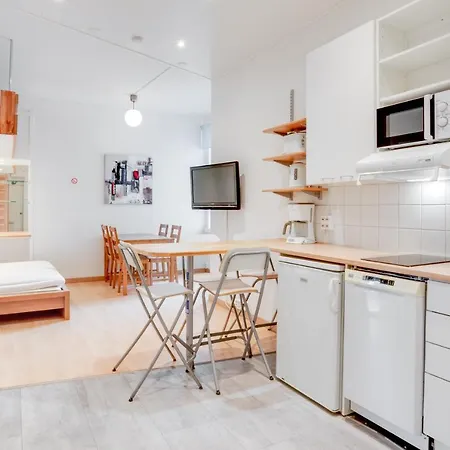 Apartman Orchid&sakura Kamppi